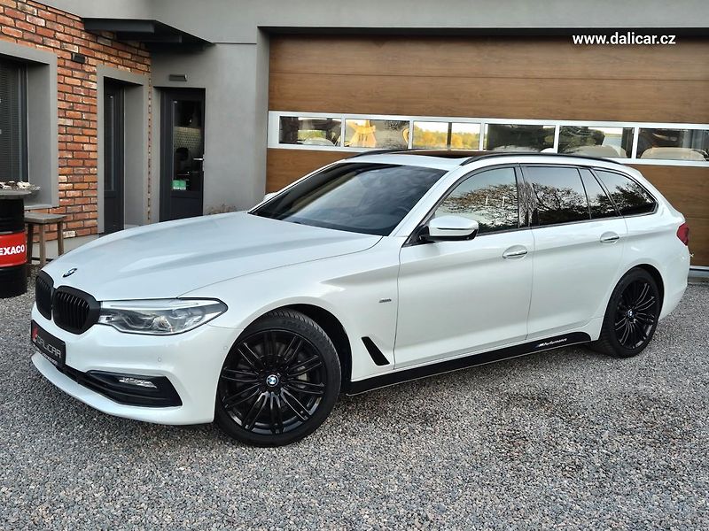 BMW Řada 5 (2017) 530d 195KW xDRIVE MSPORT Line - fotka 2 z 50