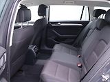 Volkswagen Passat 2,0 TDI 110kW DSG Comfort Navi - náhled 14