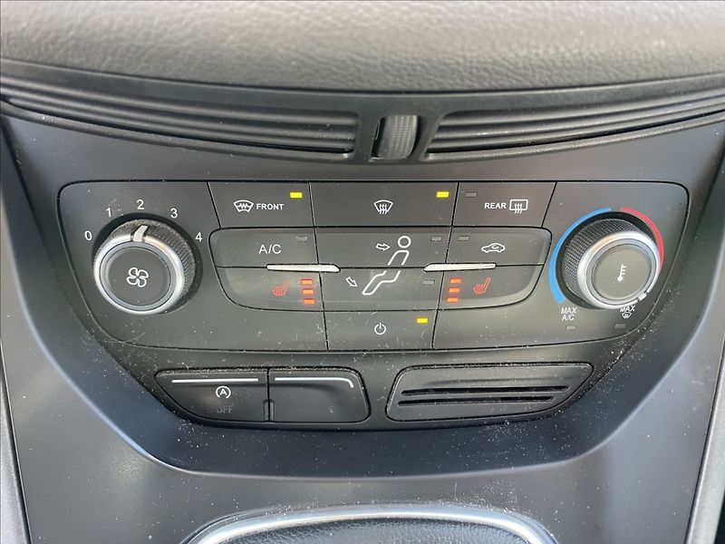 Ford Grand C-MAX 1,0 ECOBOOST 92kw CZauto Tažné - fotka 17 z 28