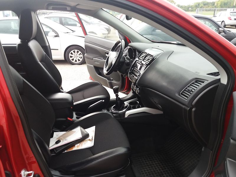 Citroën C4 Aircross 1.6HDi,4X4,1.MAJITEL-ČR - fotka 14 z 24