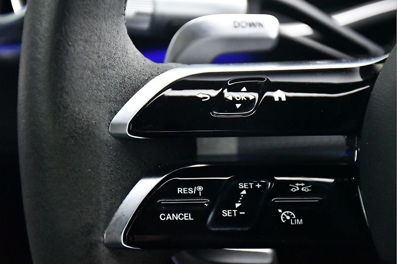 Mercedes-Benz SL 43 AMG HUD K360°4L-ZÁRUKA - fotka 26 z 55