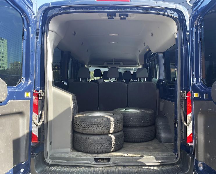 Ford Transit KOMBI Trend L2H2 9 míst, ČR - fotka 10 z 19