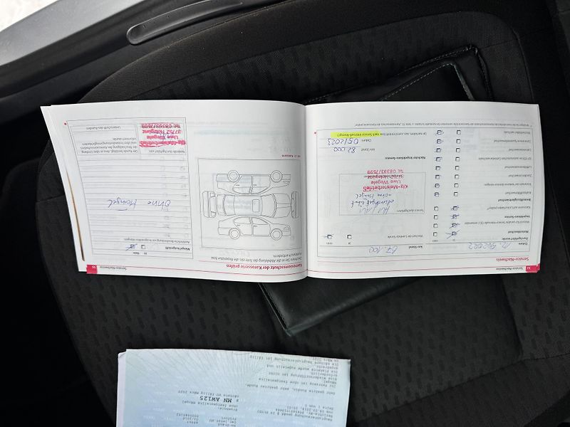 Škoda Roomster (2010) 1.2 51KW 1.MAJITEL 85000KM! - fotka 32 z 36