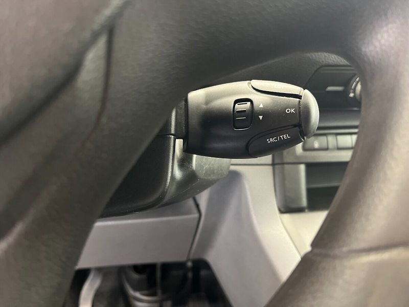 Toyota ProAce 2.0D Professional 9míst L1 - fotka 16 z 29