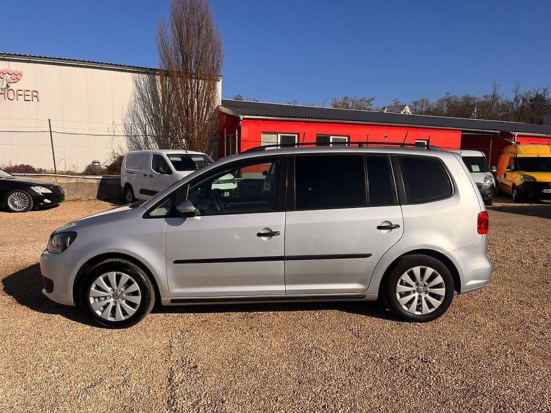 Volkswagen Touran 1.6TDi 77kW*WEBASTO*VÝHŘEV SED - fotka 2 z 34