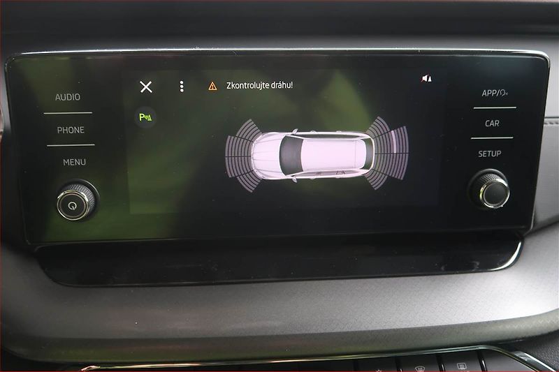 Škoda Octavia (2022) Ambition 2.0 TDI, ČR,1.maj - fotka 13 z 15