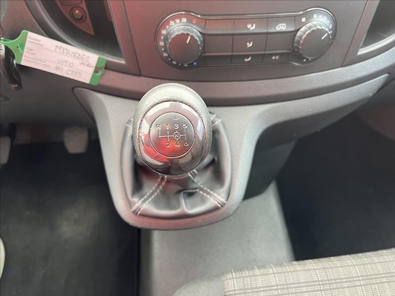 Mercedes-Benz Vito 1,8 110CDi LONG KLIMA ČR1M DPH - fotka 16 z 36