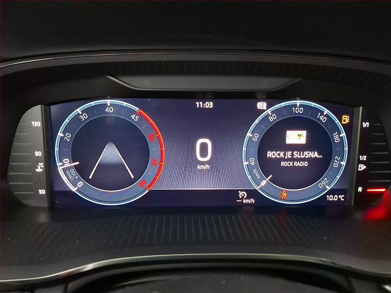 Škoda Octavia (2022) Ambition 2.0 TDI, ČR,1.maj - fotka 11 z 17