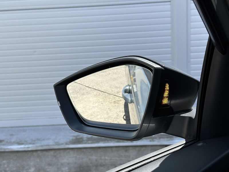 Škoda Kamiq 1.0TSi DSG Monte Carlo 116PS M - fotka 9 z 47