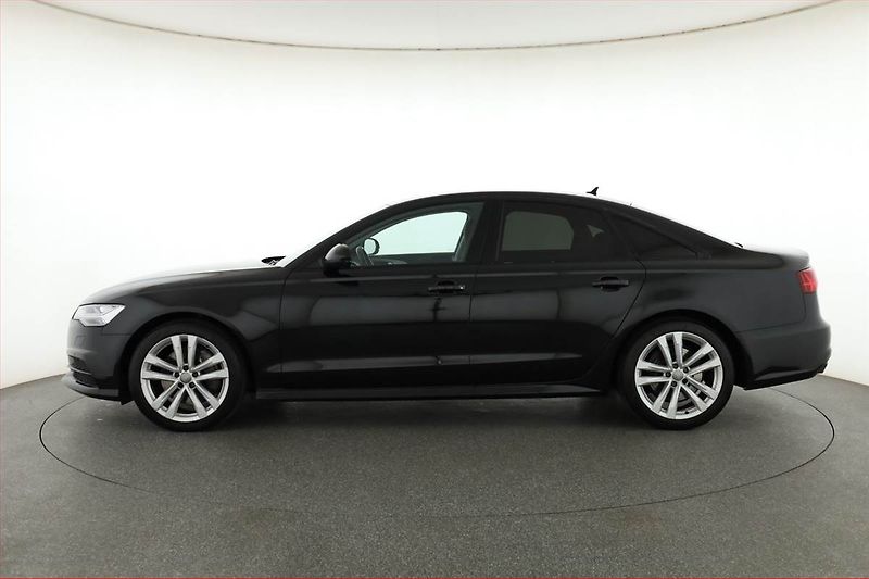 Audi A6 (2018) 3.0 TDI, 4X4, Automat, Navi - fotka 3 z 21