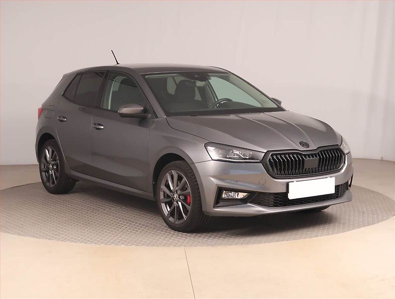 Škoda Fabia (2022) Ambition Plus 1.0 TSI, ČR - fotografie inzerátu