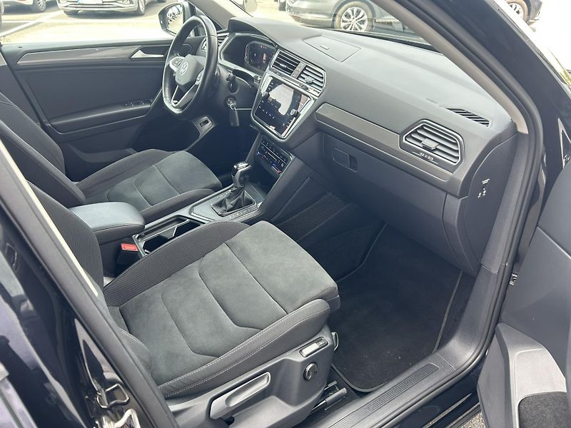 Volkswagen Tiguan 2.0TDI 110kW DSG - fotka 5 z 23