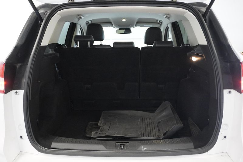 Ford Kuga 2.0 TDCI 132kW TITANIUM 4X4 - fotka 24 z 32