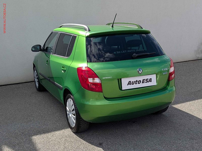 Škoda Fabia (2012) 1.2 12V, ČR, AC - fotka 6 z 15