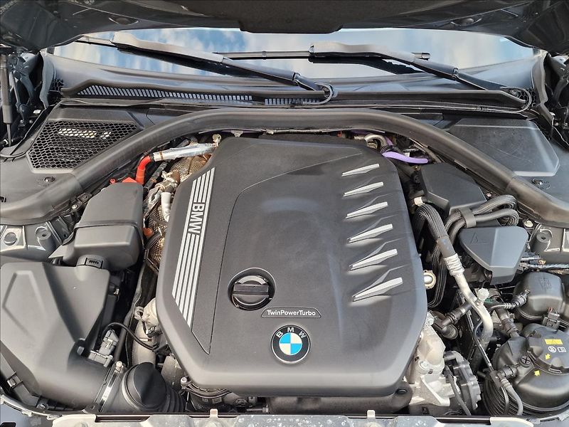 BMW Řada 3 330d Xdrive M-Sport ČR,1.Maj. - fotka 40 z 50