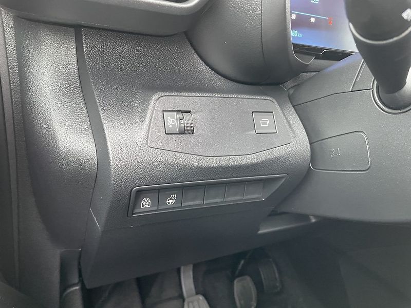 Toyota ProAce City Verso 1.5 6MT Family ODBĚR 11/2026 - fotka 27 z 30