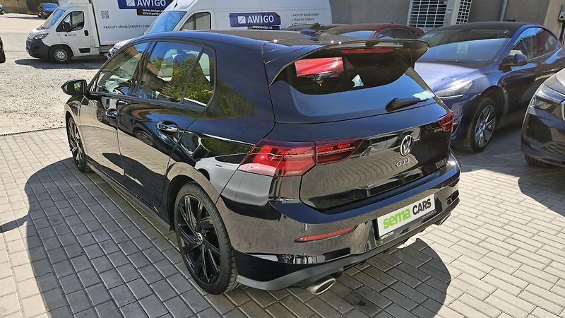 Volkswagen Golf (2024) GTI TSI 221 kW Clubsport DSG7 - fotka 8 z 32
