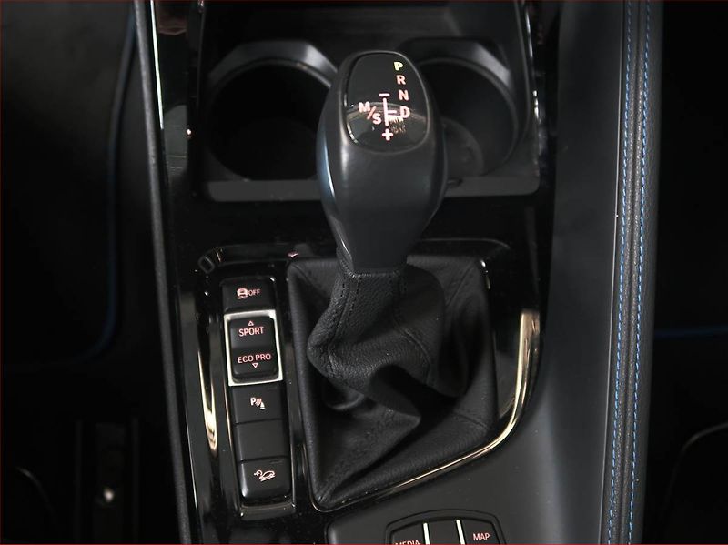 BMW X2 (2018) M Paket xDrive25d - fotka 13 z 17