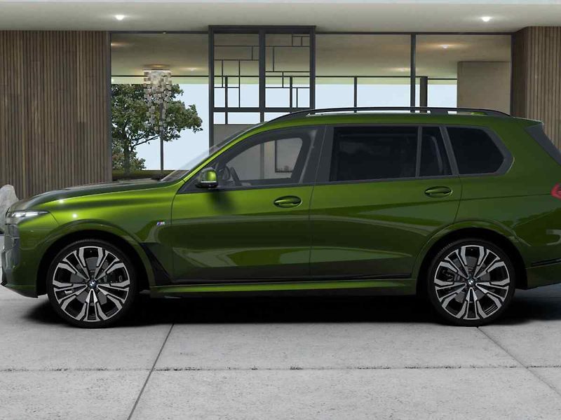 BMW X7 (2026) - fotka 2 z 10
