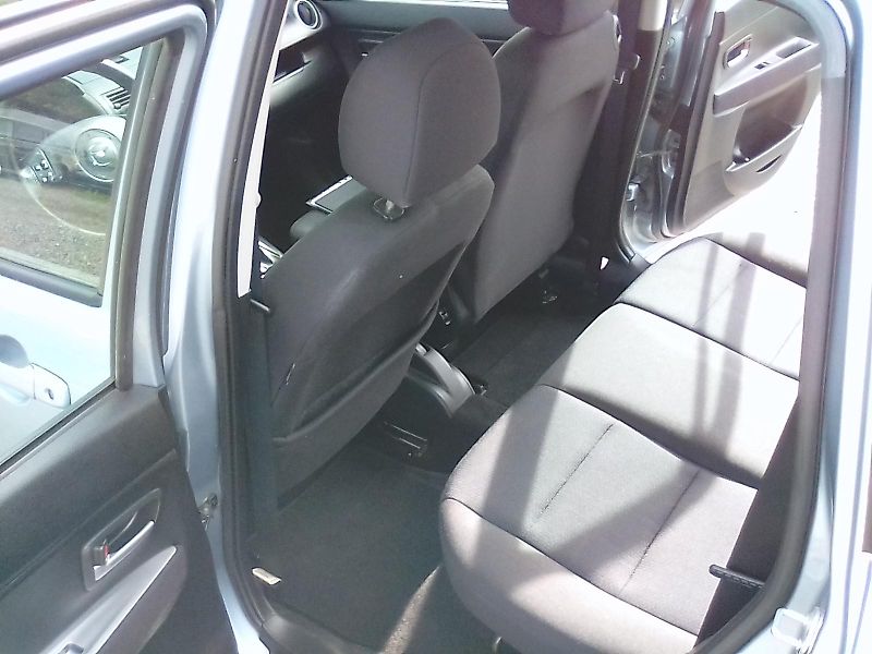 Mazda 2 (2007) 1.4i, 2.majitel - fotka 25 z 30