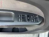 Volkswagen Touran (2011) 1.4TSI, DSG - náhled 11
