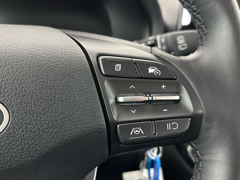 Hyundai i30 Smart DCT - fotka 22 z 26