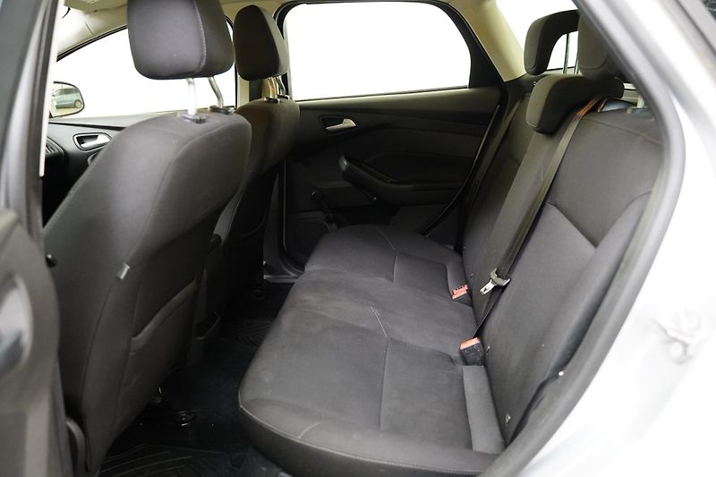 Ford Focus - fotka 23 z 24