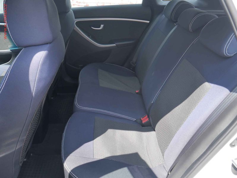 Hyundai i30 (2014) 1.6 VVTi, ČR, AC, tempo - fotka 10 z 15