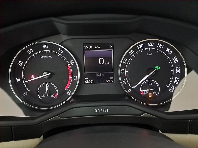 Škoda Superb (2015) Style Plus 1.4 TSI, Automat - fotka 11 z 22