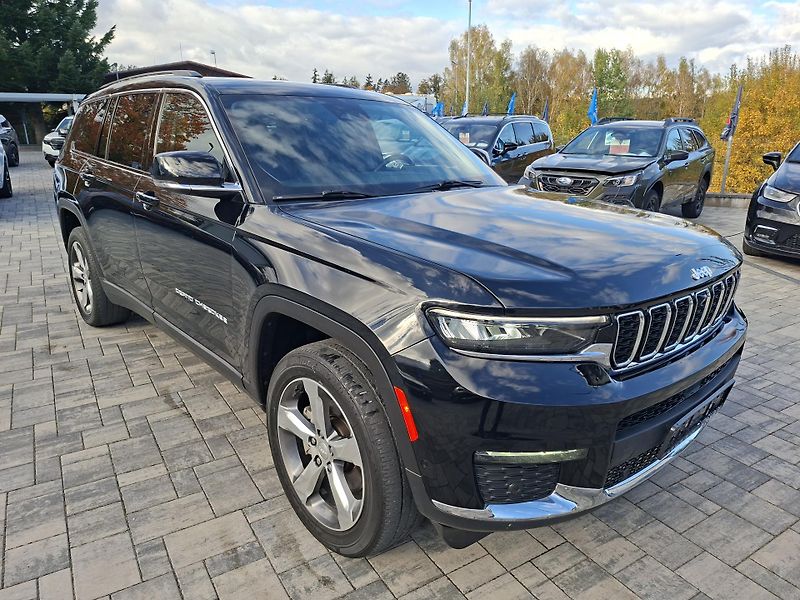 Jeep Grand Cherokee (2022) 3,6L V6 4X4 LONG LIMITED 6míst - fotka 1 z 38