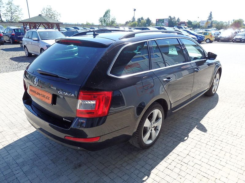 Škoda Octavia 2.0 TDI 110 kW NAVIGACE - fotka 4 z 18