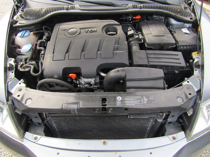 Škoda Octavia (2013) 1.6 TDI 77kW NAVIGACE - fotka 38 z 38