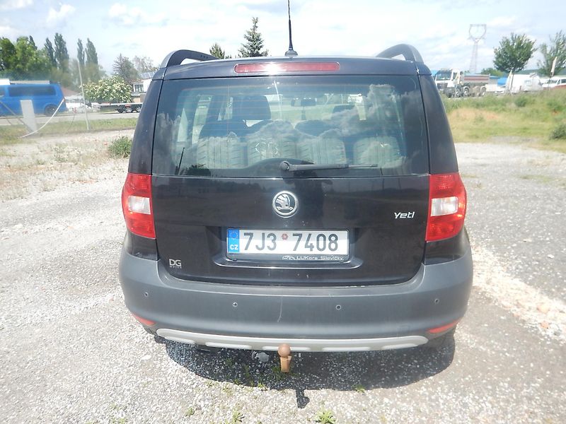 Škoda Yeti 1.2 Tsi 77 kw AUTOMAT - fotka 8 z 16