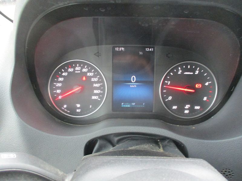 Mercedes-Benz Sprinter 2.2, 316 CDi, 8 palet, HC - fotka 14 z 26
