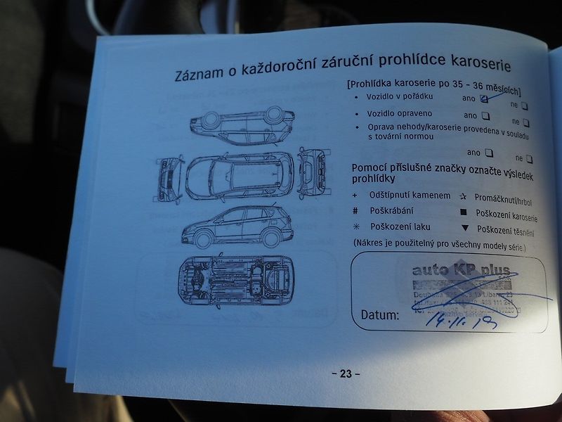 Suzuki Vitara (2016) 1.6i VVT, 88 kW, 4x4 - fotka 37 z 42