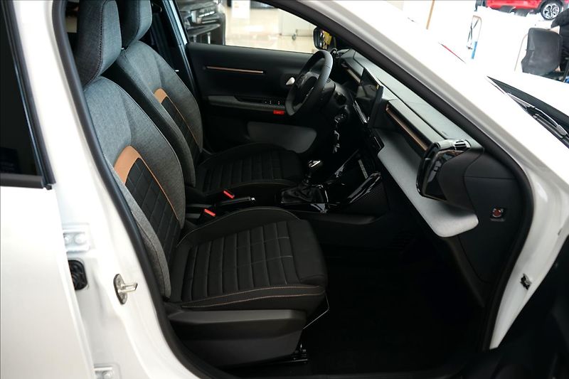 Citroën C3 Aircross (2026) 1,2 Turbo 100k Manual PLUS - fotka 6 z 14