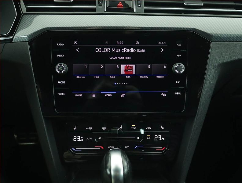 Volkswagen Passat (2021) R-Line 2.0 TDI - fotka 12 z 18