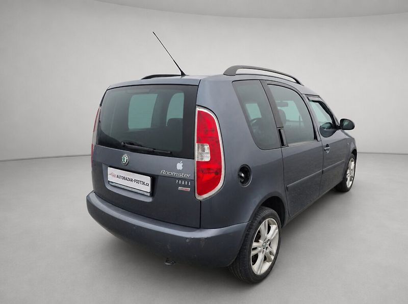 Škoda Roomster (2007) 1.9 TDi - fotka 7 z 23