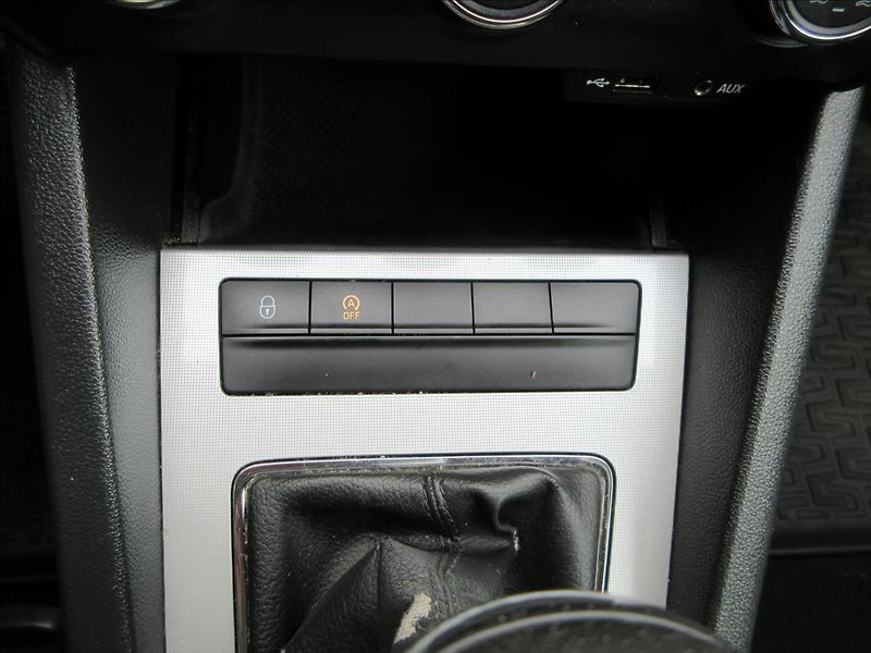 Škoda Octavia 1,6 TDi 81 Kw, Nové v ČR - fotka 20 z 25