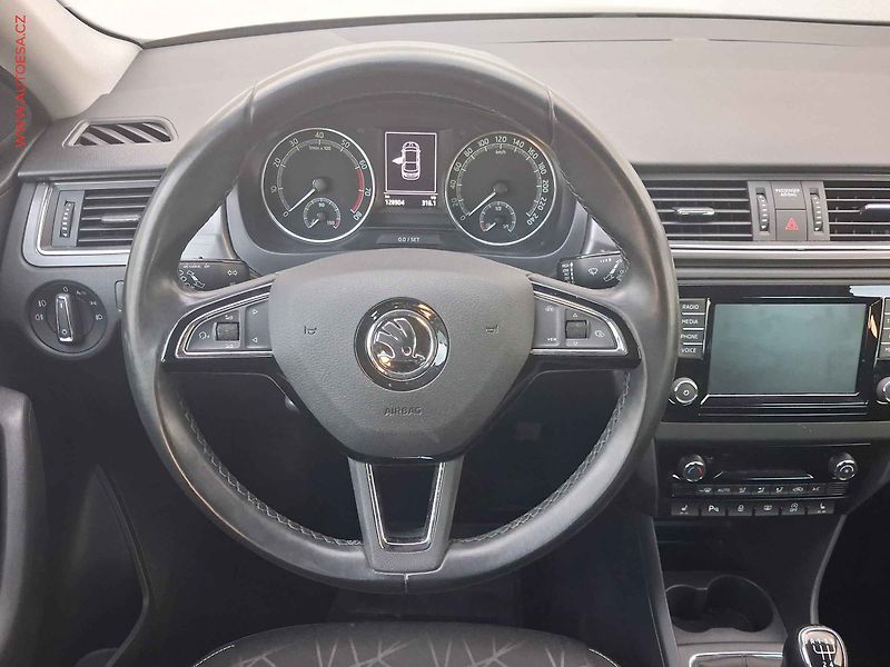Škoda Rapid (2018) 1.0 TSi, Clever, TZ, bixenon - fotka 11 z 17