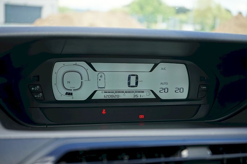 Citroën C4 Picasso (2014) HDI 68 kW Tendance - fotka 11 z 25