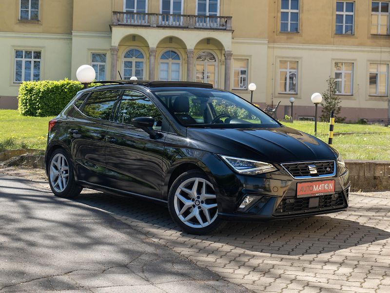 Seat Ibiza FR TSI DSG Panorama Kamera LED - fotka 9 z 35