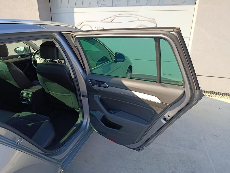Volkswagen Passat 2.0TDI DSG ČR 1. MAJITEL DPH - fotka 27 z 30