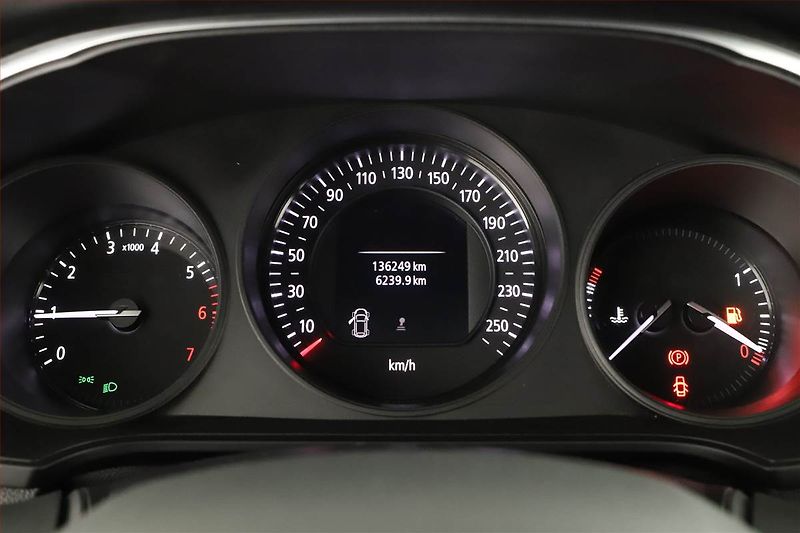 Renault Mégane (2018) 1.2 TCe, Serv.kniha, Tempomat - fotka 11 z 13
