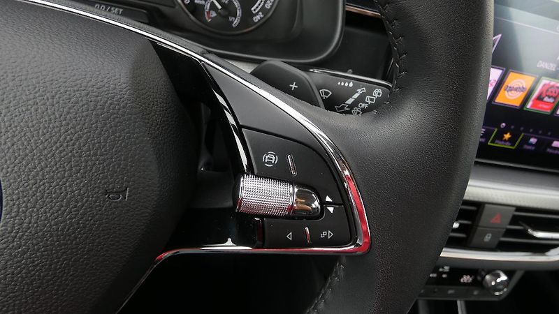 Škoda Kamiq 1.0 TSI Style DSG - fotka 12 z 22