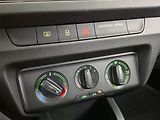 Škoda Fabia (2020) 1.0, ČR,1.maj, Park. senzory - náhled 14