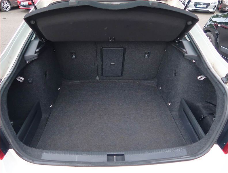Škoda Octavia (2018) Style 1.6 TDI, Automat, ČR - fotka 14 z 16