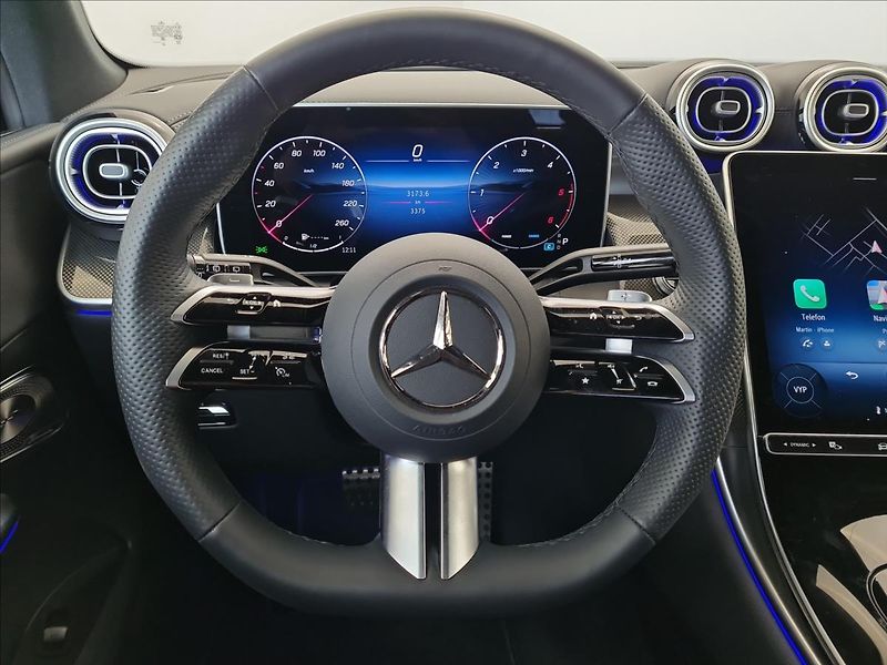Mercedes-Benz GLC 300d 4MATIC AMG Line - fotka 10 z 22