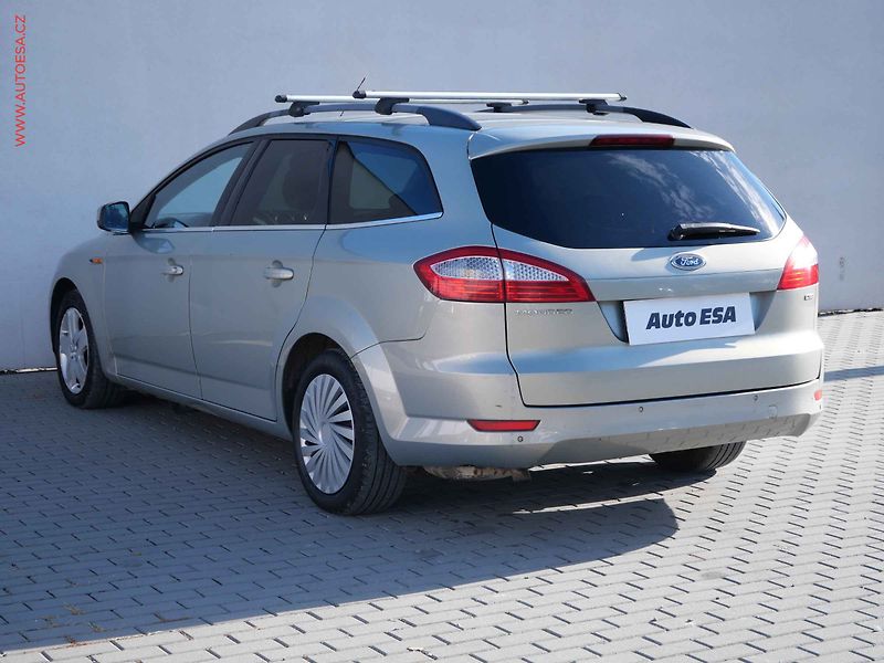 Ford Mondeo (2009) 2.0 TDCi, autoAC - fotka 6 z 20