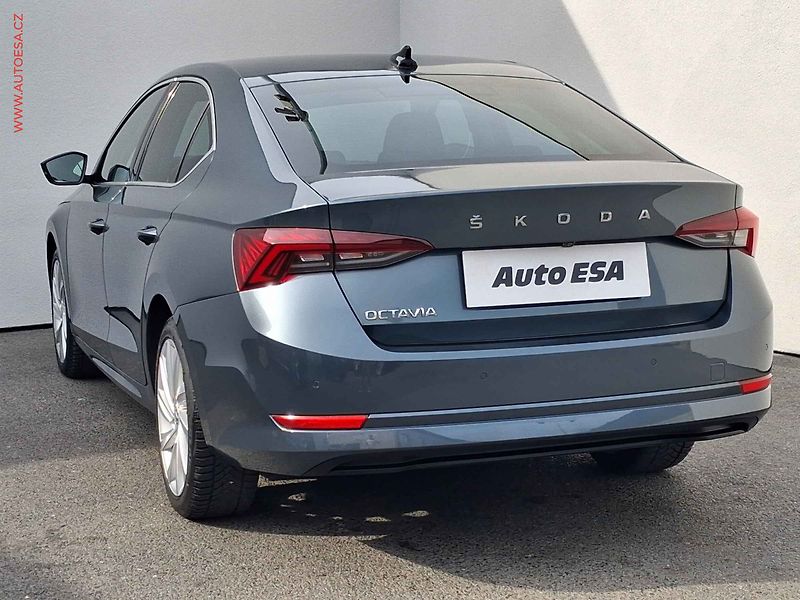 Škoda Octavia (2021) 2.0 TDi, 2.maj,ČR, Style - fotka 6 z 20